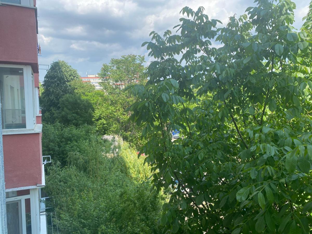 Piata Resita Host Apartman Bukarest Kültér fotó