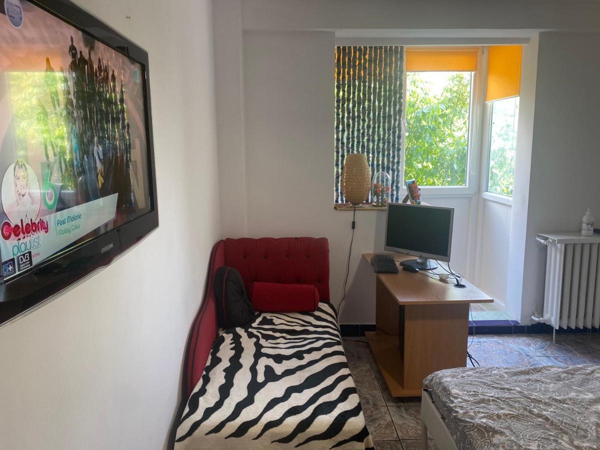 Piata Resita Host Apartman Bukarest Kültér fotó