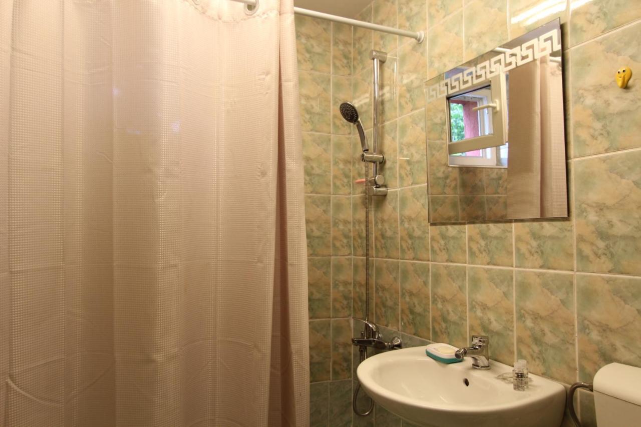 Piata Resita Host Apartman Bukarest Kültér fotó